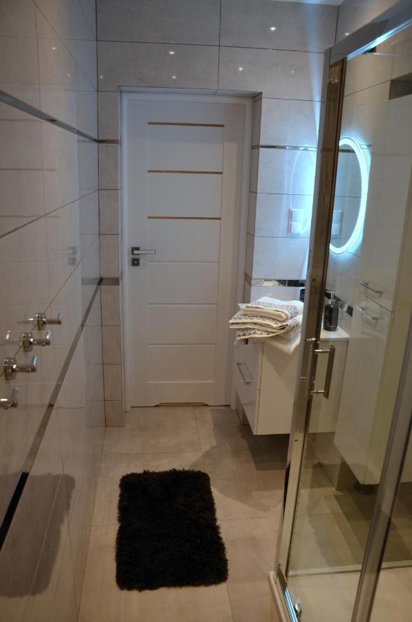 Apartament Deluxe 1 Oświęcim Exteriör bild